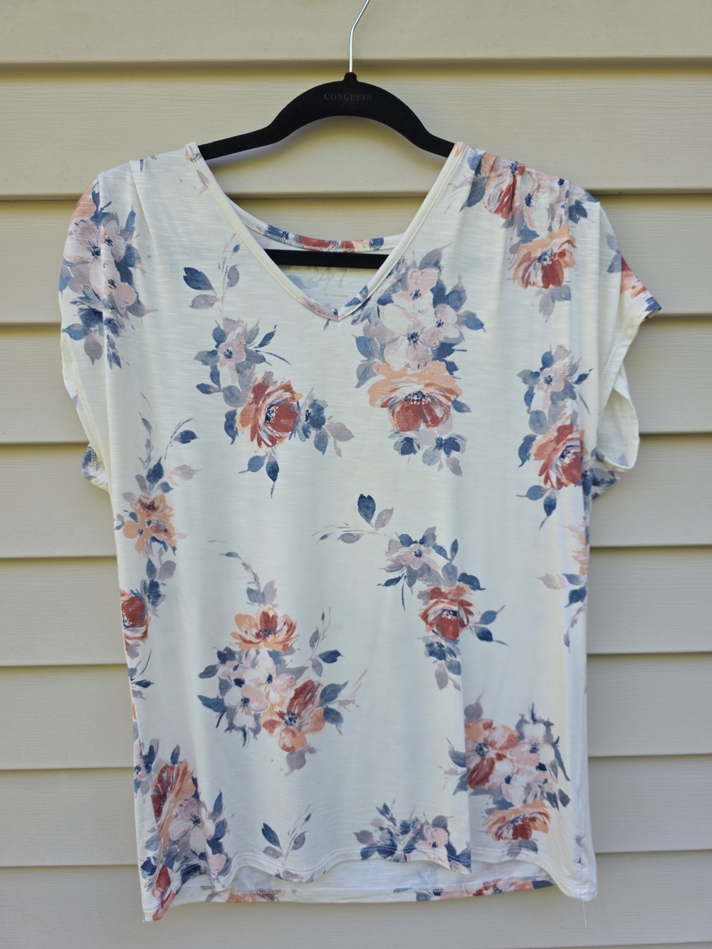 Maurices Cream Floral V-Neck Top with Coral & Blue Flowers